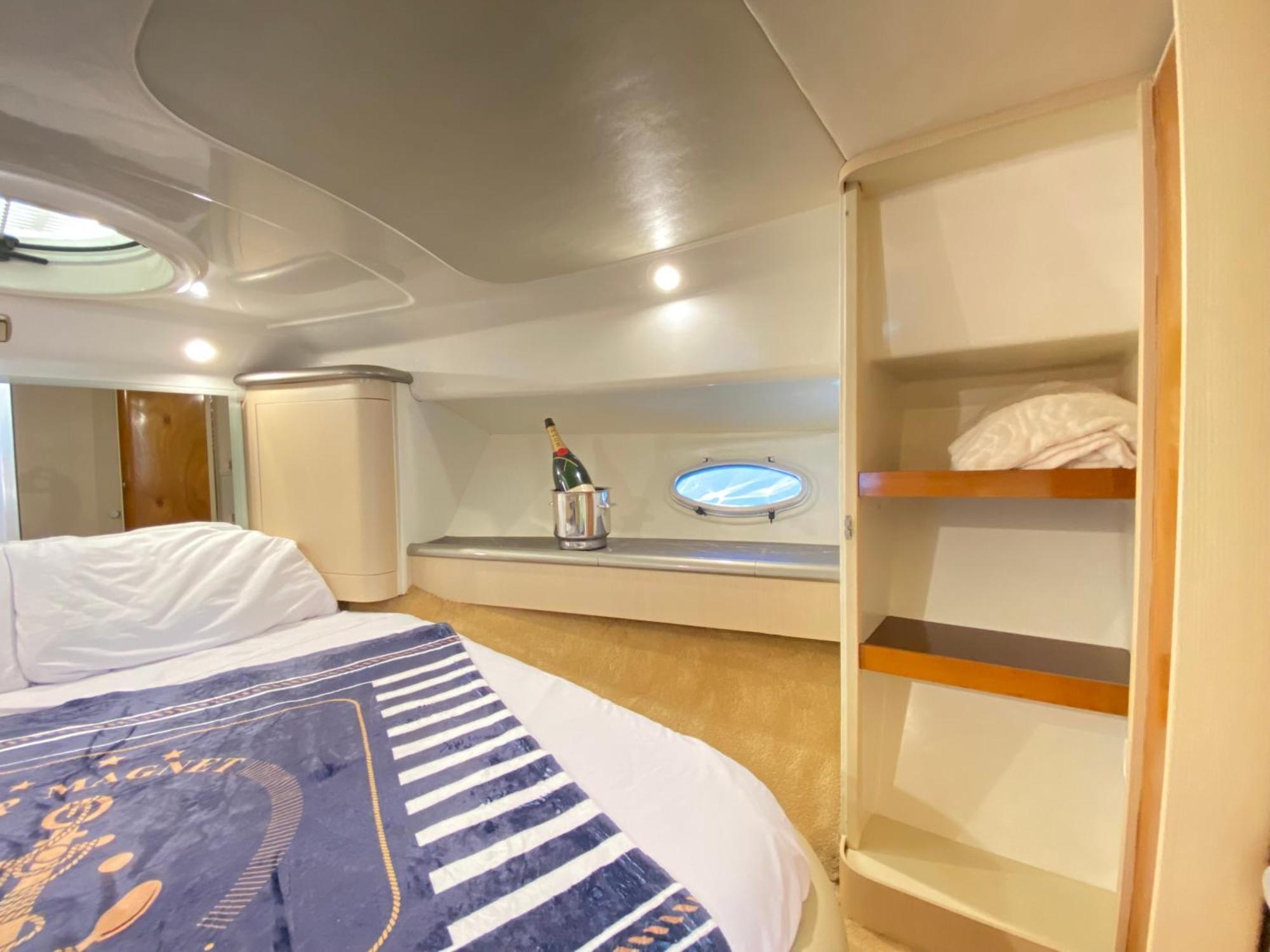 The Valencia Yacht Experience Hotel Екстериор снимка