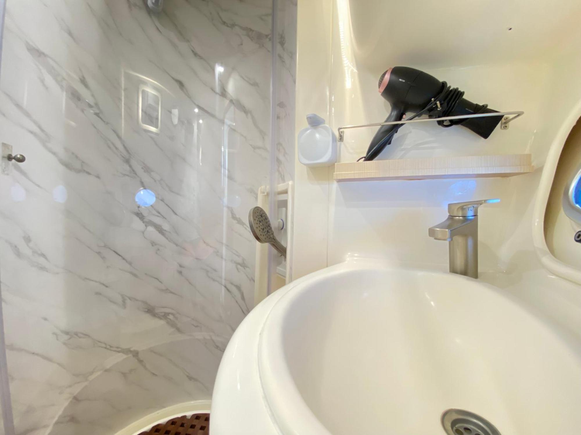 The Valencia Yacht Experience Hotel Екстериор снимка