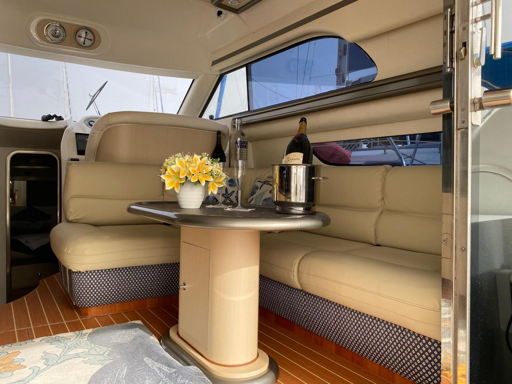 The Valencia Yacht Experience Hotel Екстериор снимка
